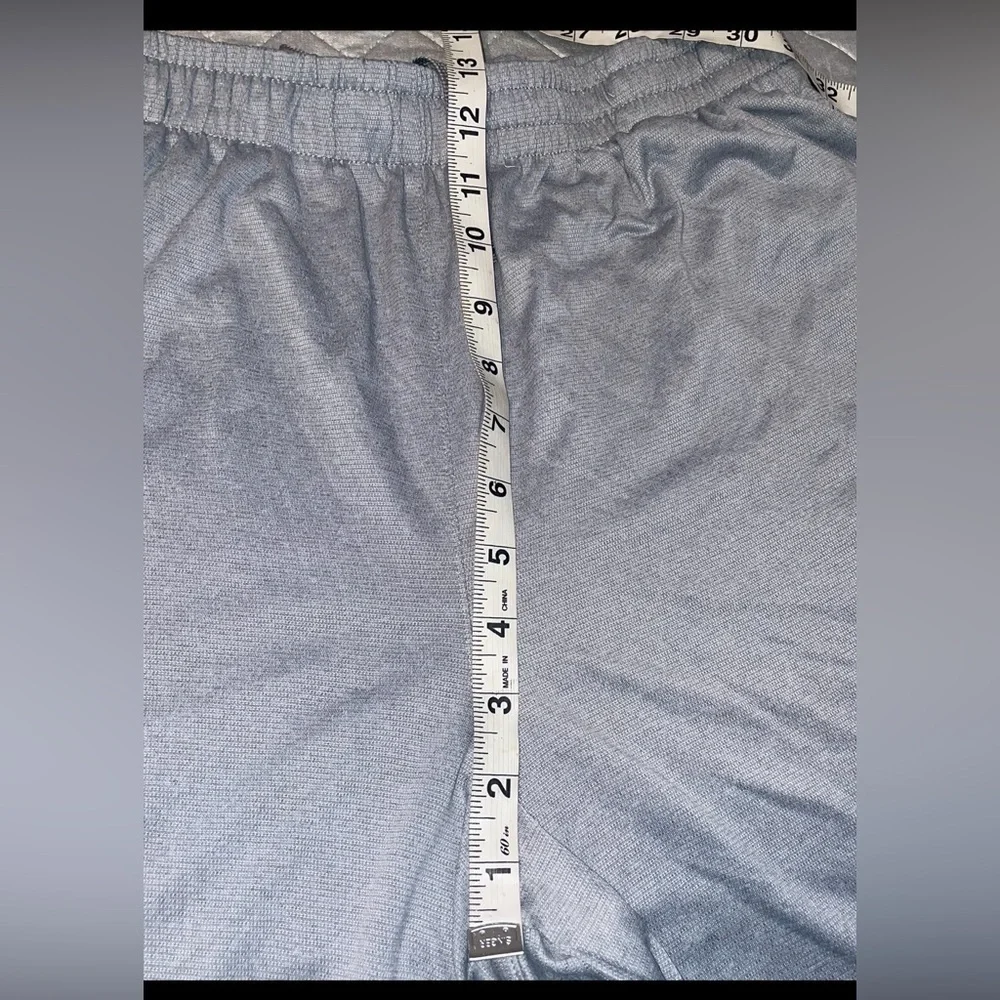 EUC RBX Active Performance Men's Basketball Shorts Size Large Elastic Waist
